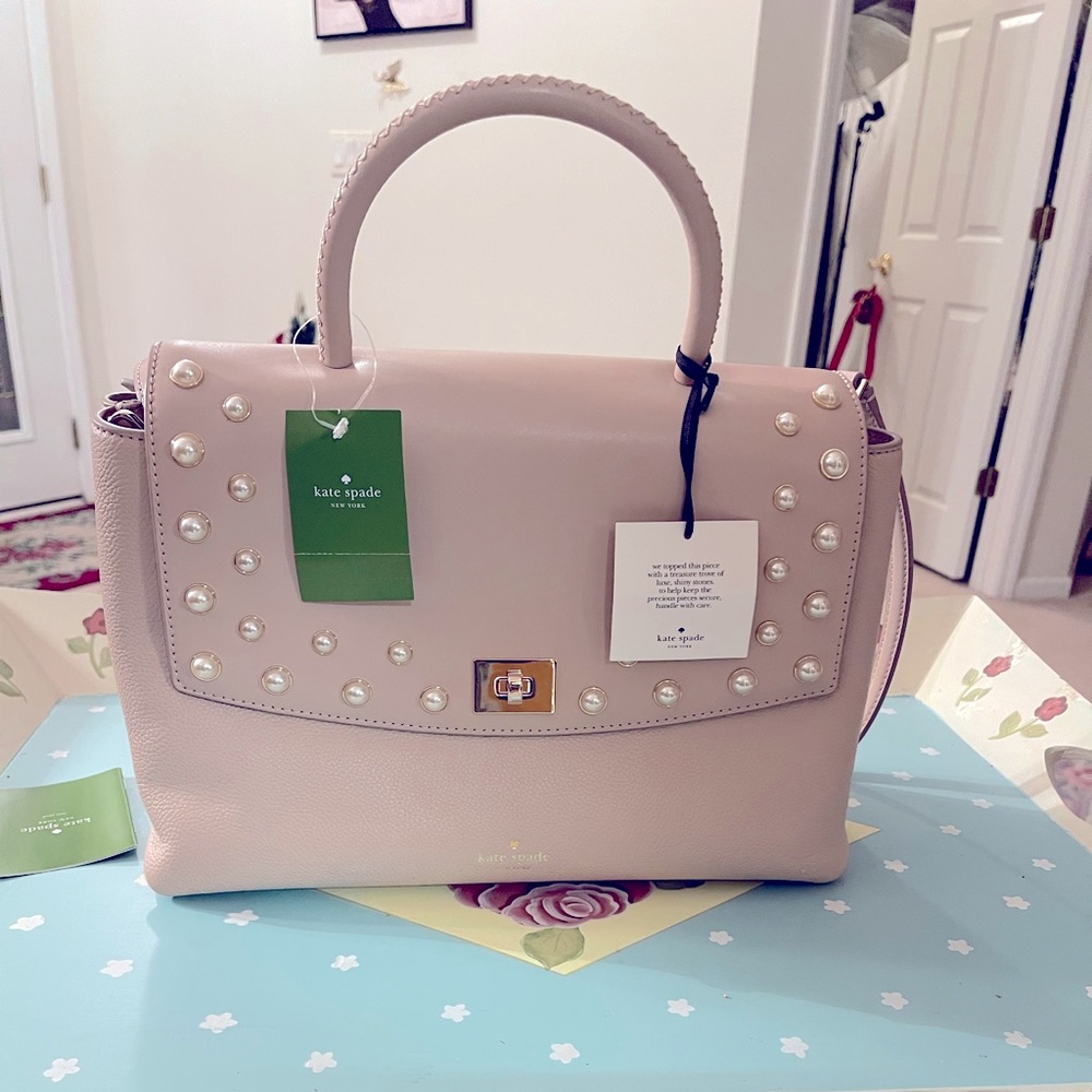 KATE SPADE SERRANO PLACE PEARL DORIAN HANDBAG. (NWT)